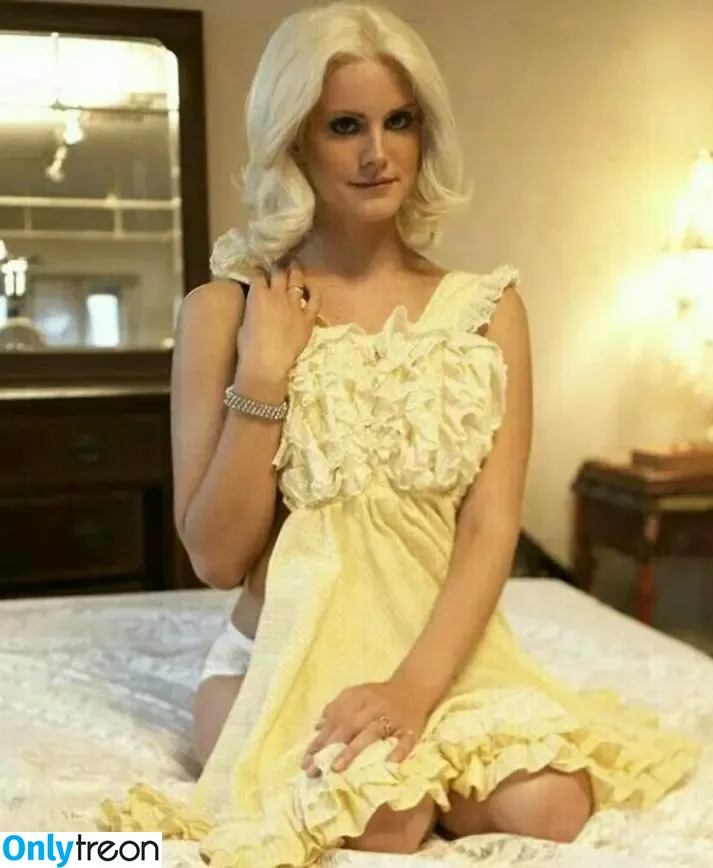 Lana Del Rey nude photo #0102 (lanadelreypictures / lanaraybabyx)