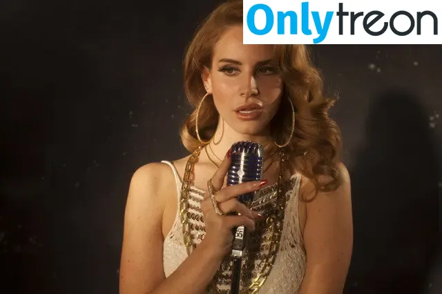 Lana Del Rey nude photo #0299 (lanadelreypictures / lanaraybabyx)