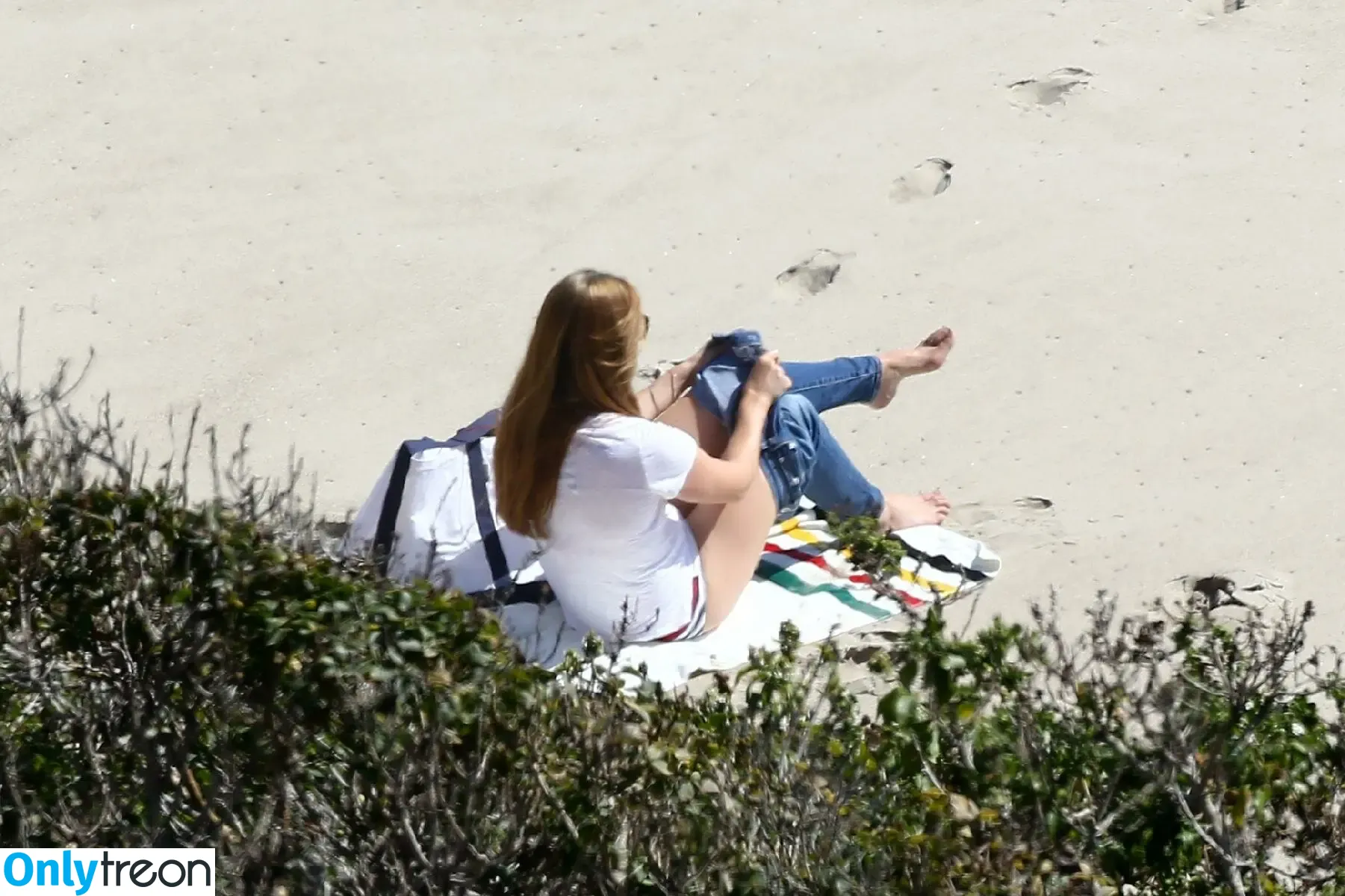 Lana Del Rey nude photo #0324 (lanadelreypictures / lanaraybabyx)