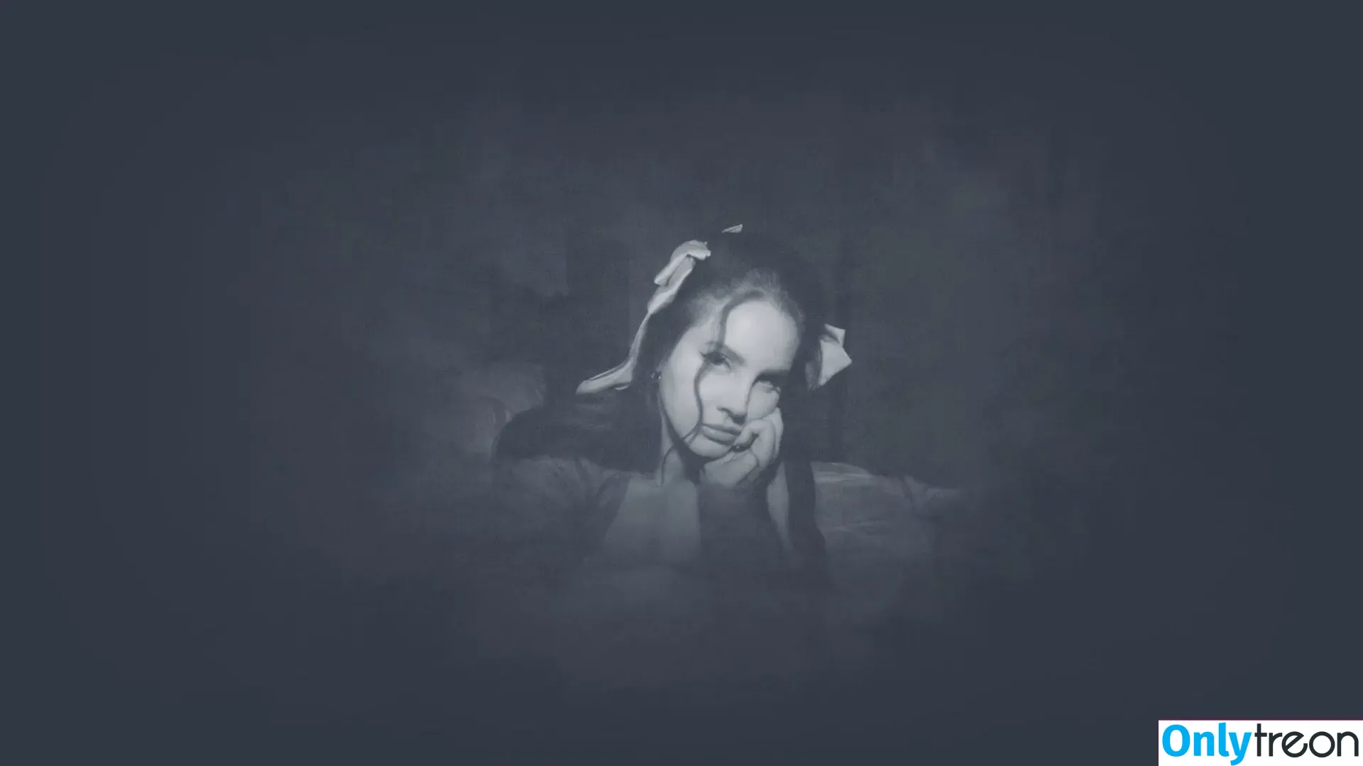 Lana Del Rey nude photo #0372 (lanadelreypictures / lanaraybabyx)
