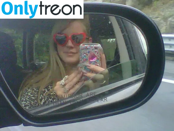 Lana Del Rey nude photo #0379 (lanadelreypictures / lanaraybabyx)