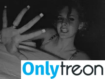 Lana Del Rey nude photo #0381 (lanadelreypictures / lanaraybabyx)