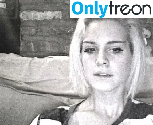 Lana Del Rey nude photo #0388 (lanadelreypictures / lanaraybabyx)