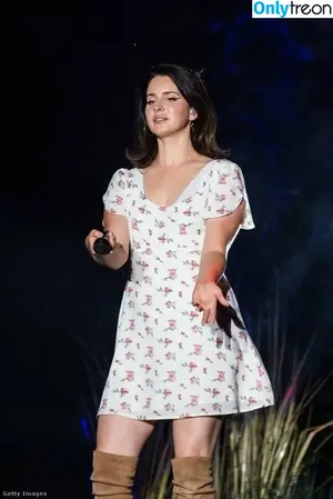 Lana Del Rey / lanadelrey / lanaraybabyx nude photo #1106