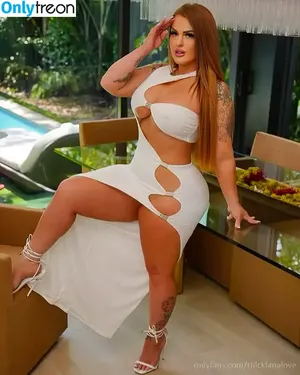 Lana Love / iwantlanalove / lanalovemusic / thicklanalove nude photo #0087