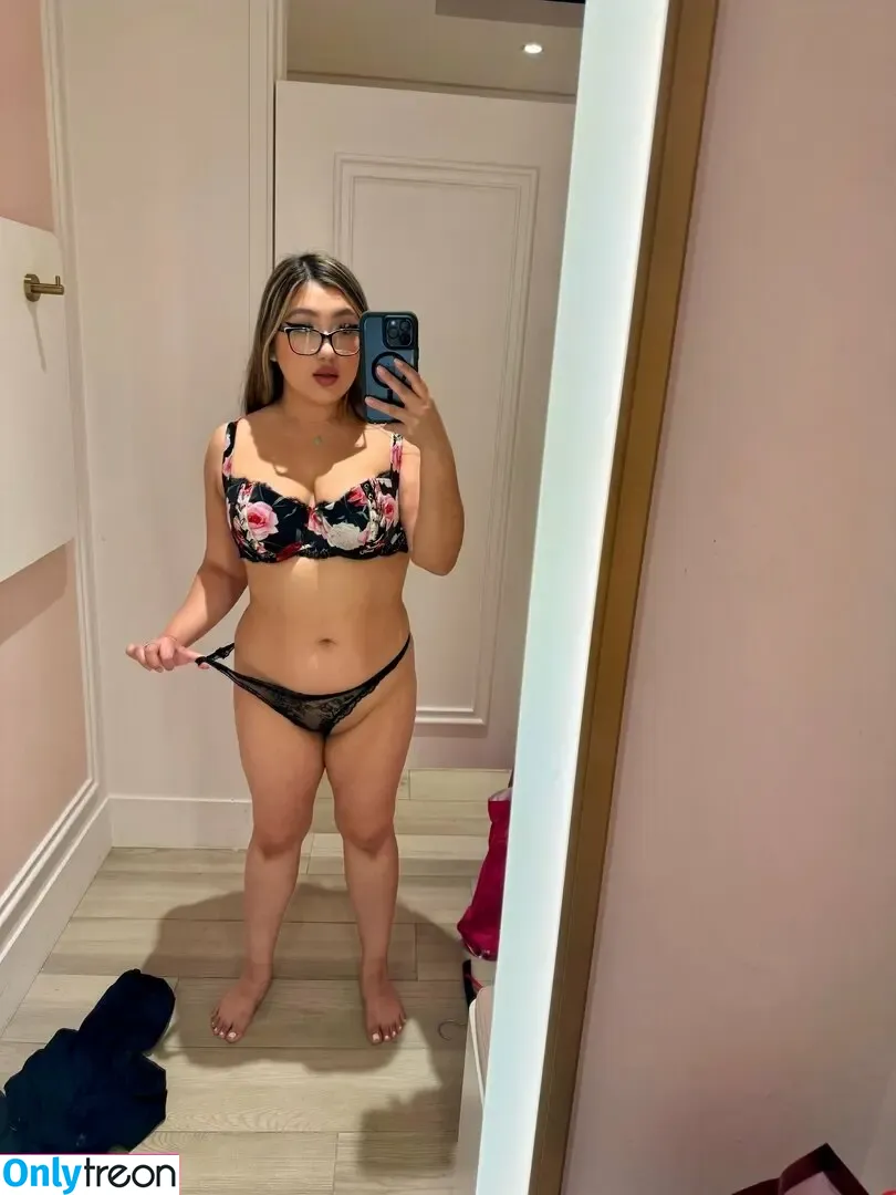 LanaK nude photo #0013 (LanaK)