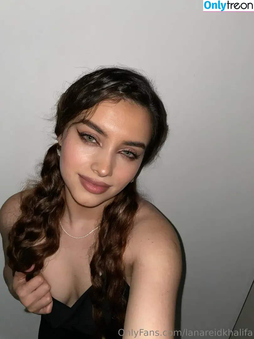 lanareidkhalifa nude photo #0011 (lanareidkhalifa)