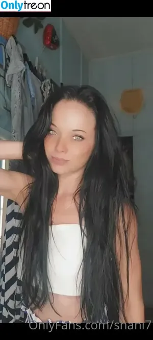  nude photo #0003