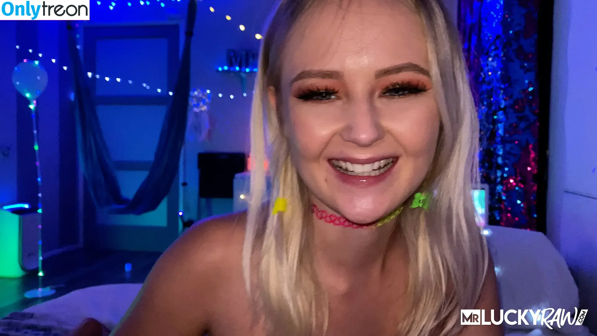 Laney Grey nude photo #0463 (itslaneygrey / missgrey420)