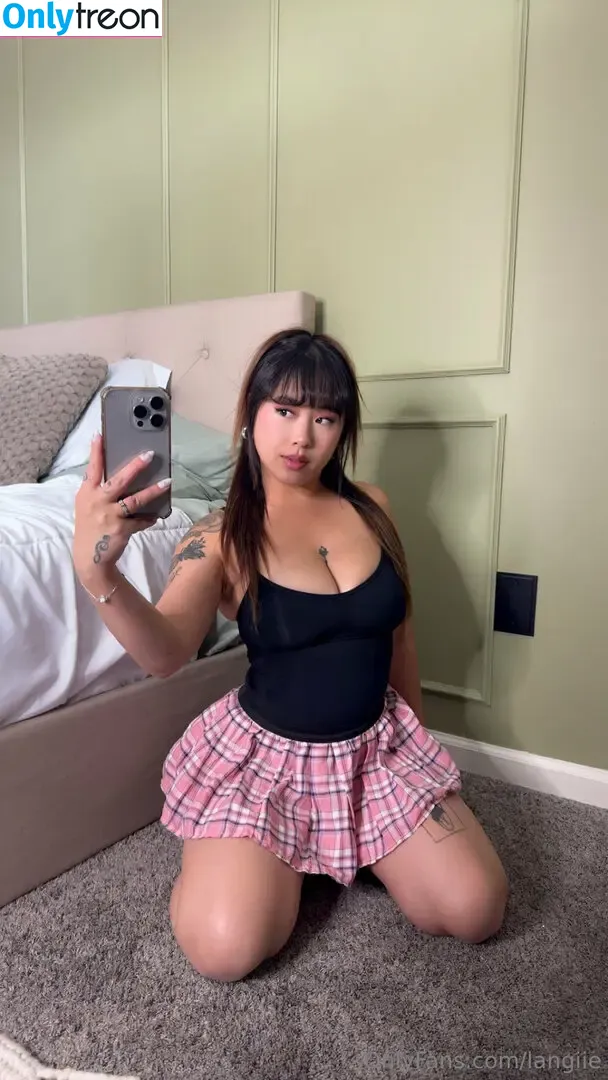 Langiie nude photo #0083 (hellolangiie)