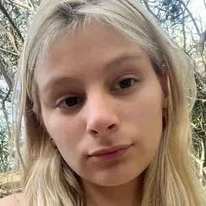 lara.cutiee / laracutiee nude photo #0015