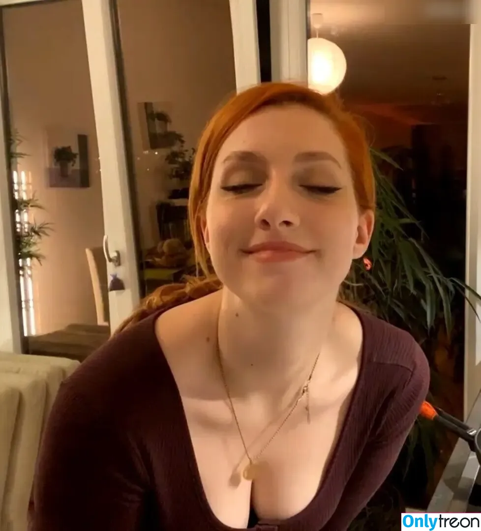 Lara Loft nude photo #0069 (Lara_Loft / laraloft / sarahtoninx9_)