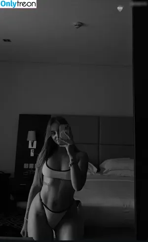 Lara_mde nude photo #0201