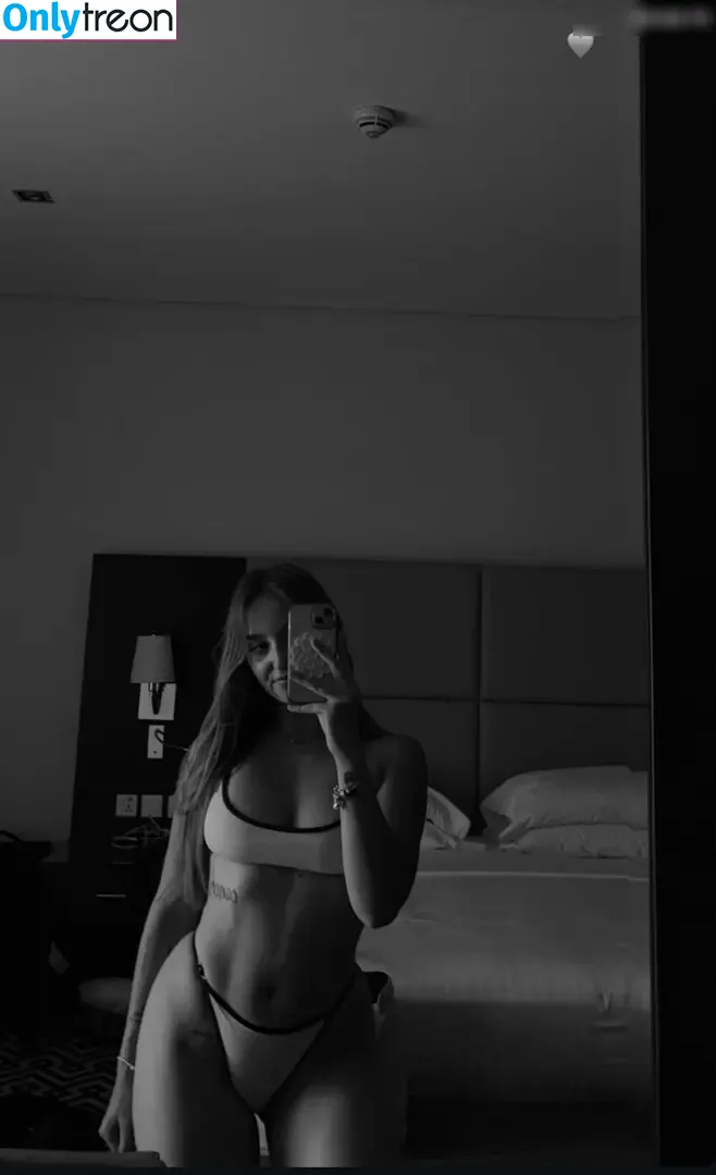 Lara_mde nude photo #0201 (Lara_mde)