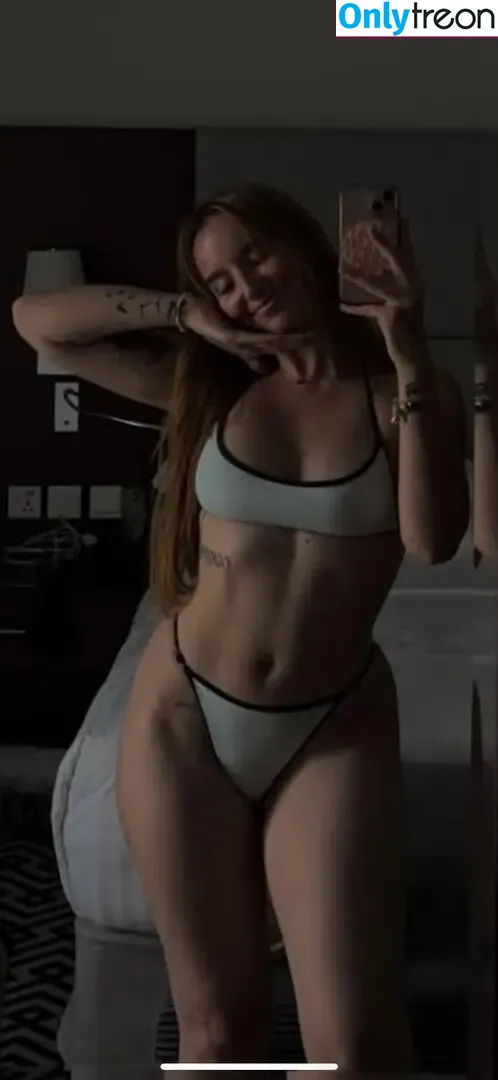 Lara_mde nude photo #0202 (Lara_mde)