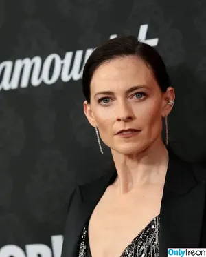 Lara Pulver / larapulver nude photo #0012