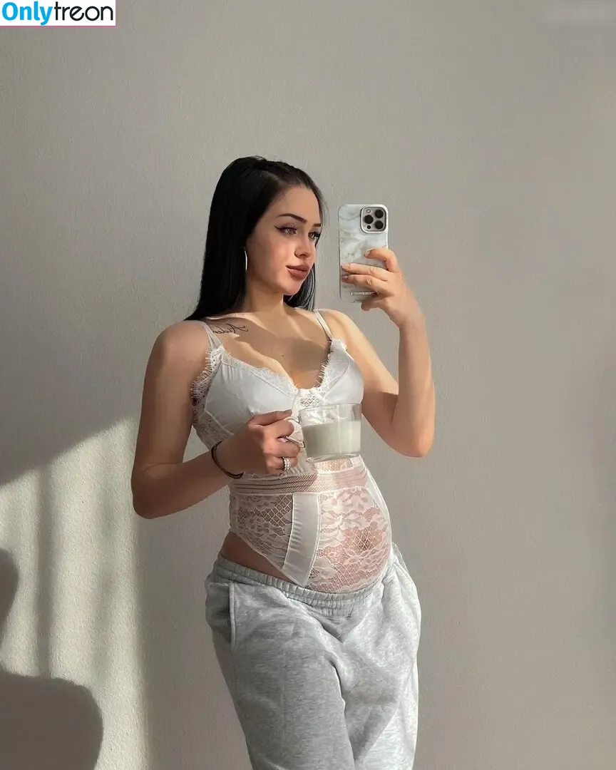 Lara.stxx nude photo #0047 (Lara.stxx)