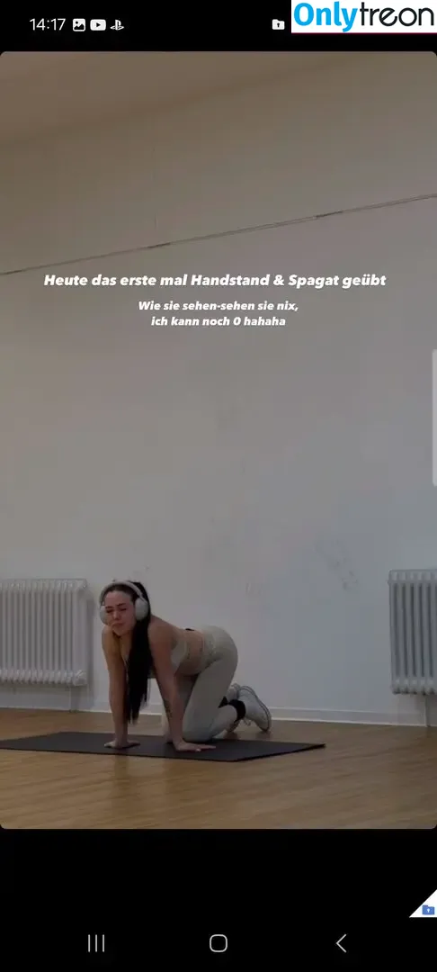 Lara.stxx nude photo #0122 (Lara.stxx)
