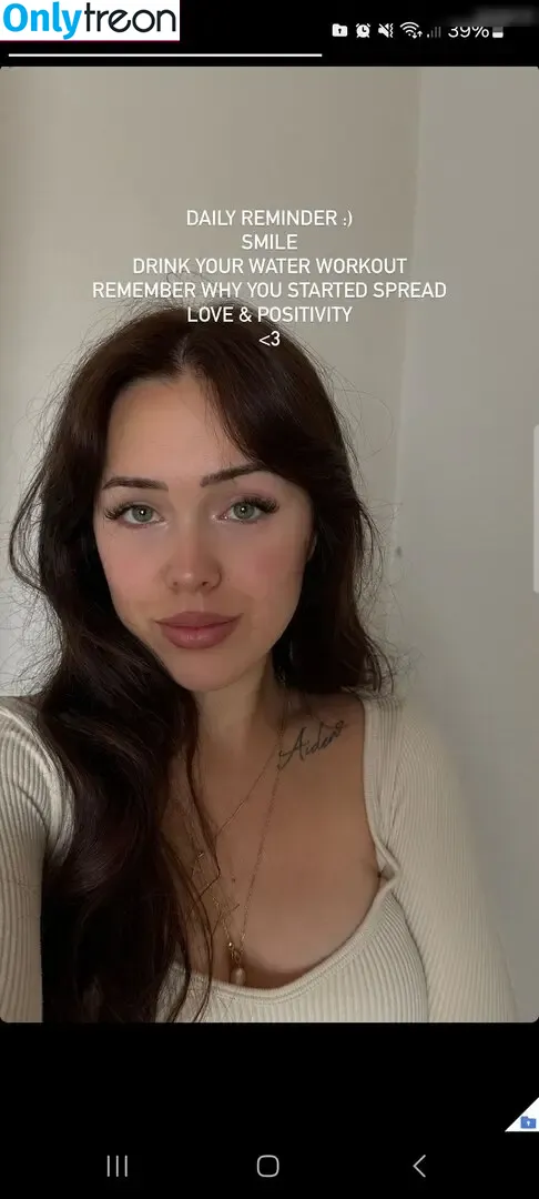 Lara.stxx nude photo #0125 (Lara.stxx)