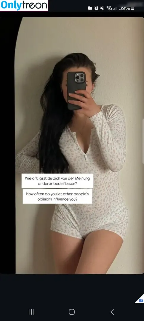 Lara.stxx nude photo #0201 (Lara.stxx)