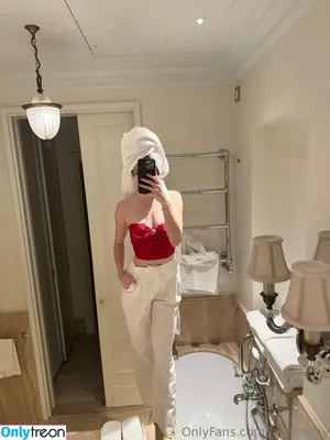 lareinatay / lareina.tay nude photo #0026