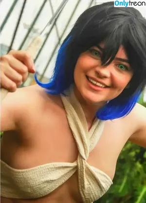 Lari Anjos / DonaLarocas / Larissa Anjos Cosplayer / lari.anjos nude photo #0044