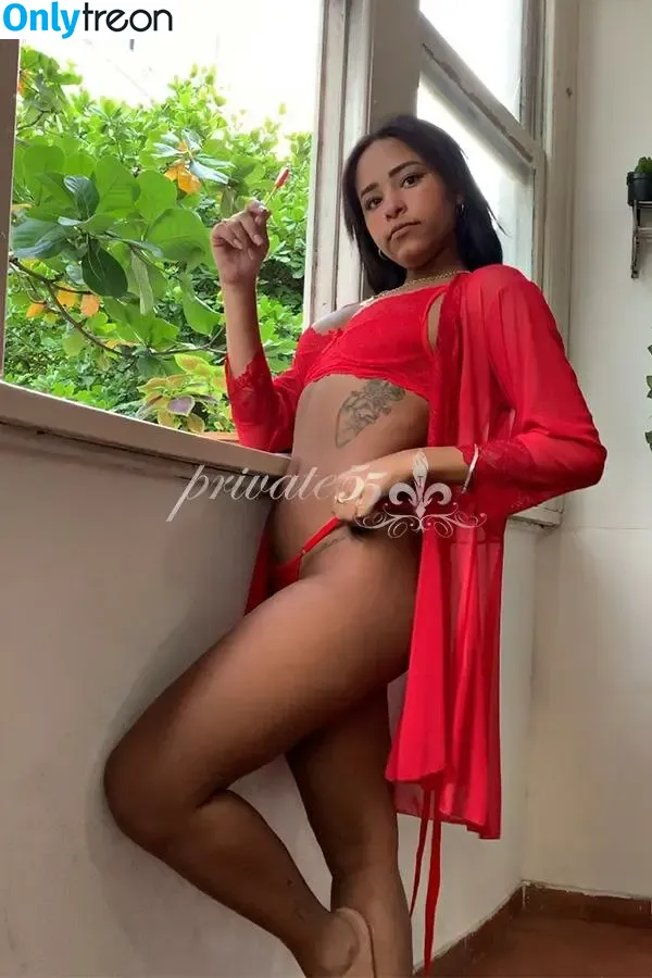 Larissa Caarvallho nude photo #0003 (Larissa Carvallho / larissa.caarvallho)