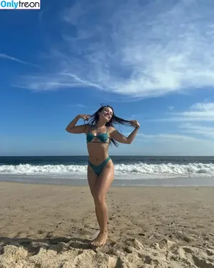 Larissa Manoela / larissamanoela nude photo #0511