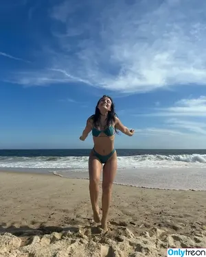 Larissa Manoela / larissamanoela nude photo #0512