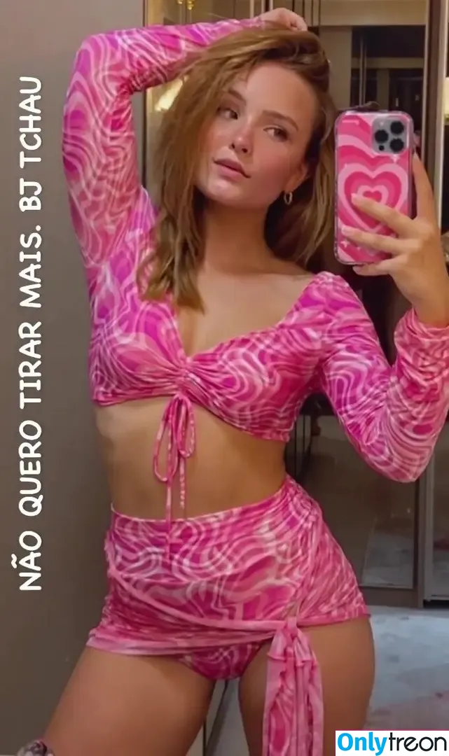Larissa Manoela nude photo #0024 (larissamanoela)