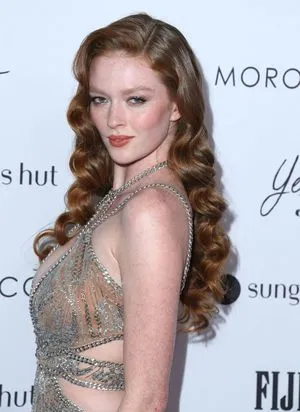 Larsen Thompson / larsenthompson nude photo #0061