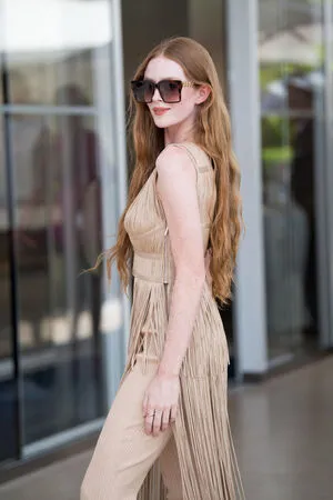 Larsen Thompson / larsenthompson nude photo #0106