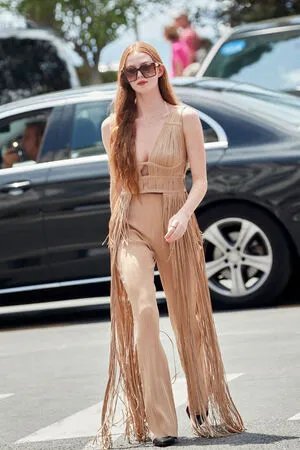 Larsen Thompson / larsenthompson nude photo #0111