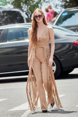 Larsen Thompson / larsenthompson nude photo #0112