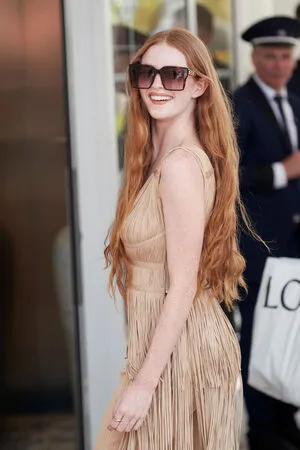 Larsen Thompson / larsenthompson nude photo #0130