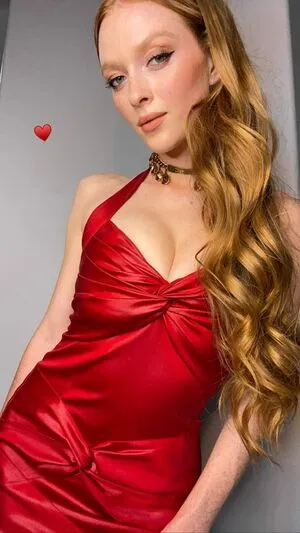Larsen Thompson / larsenthompson nude photo #0158