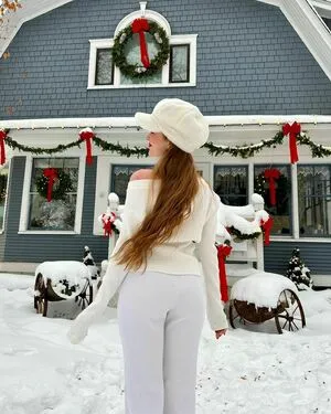 Larsen Thompson / larsenthompson nude photo #0231
