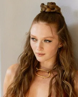 Larsen Thompson / larsenthompson nude photo #0407