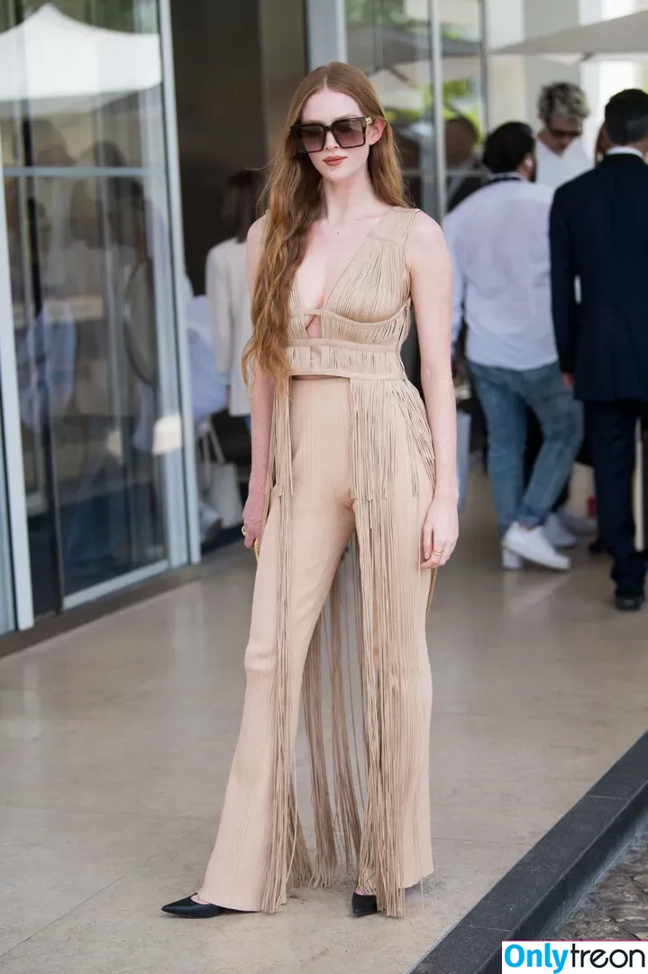 Larsen Thompson nude photo #0099 (larsenthompson)