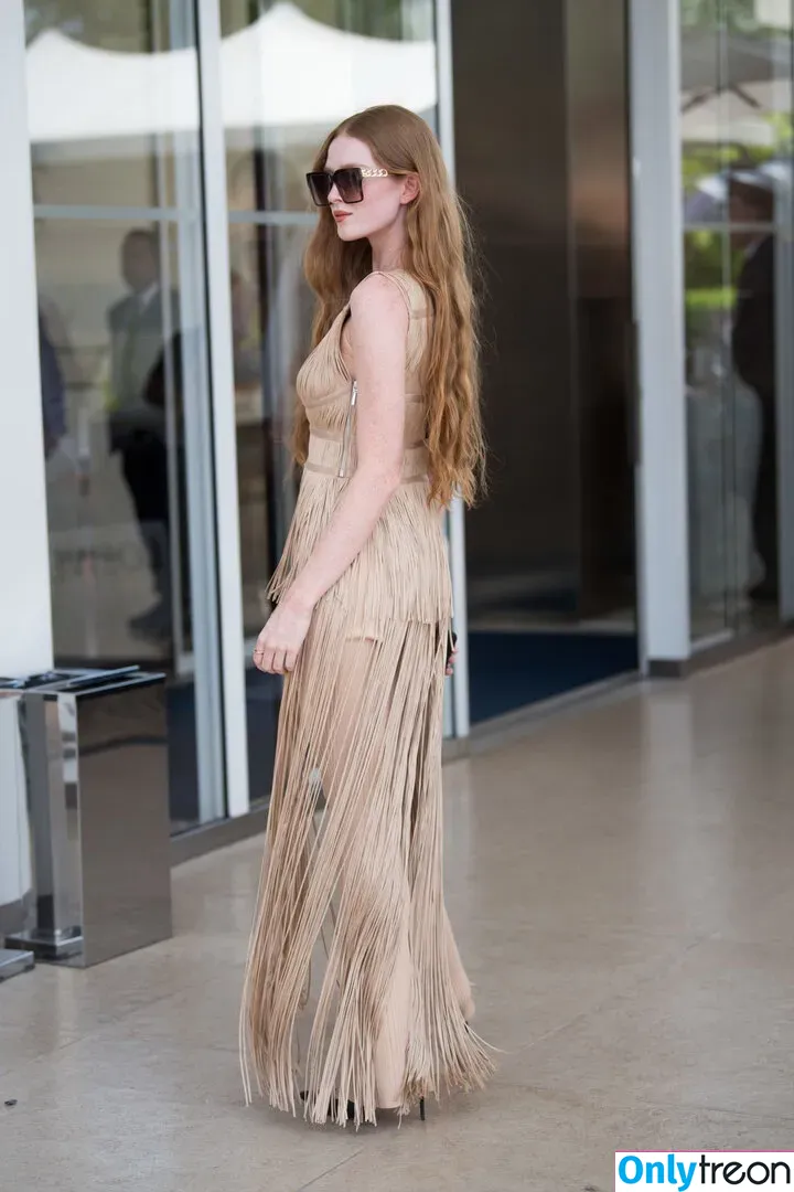 Larsen Thompson nude photo #0103 (larsenthompson)