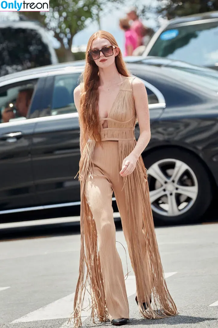 Larsen Thompson nude photo #0111 (larsenthompson)