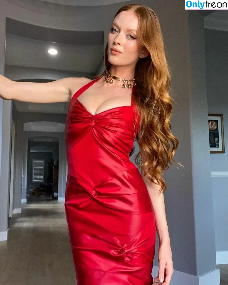 Larsen Thompson nude photo #0170 (larsenthompson)