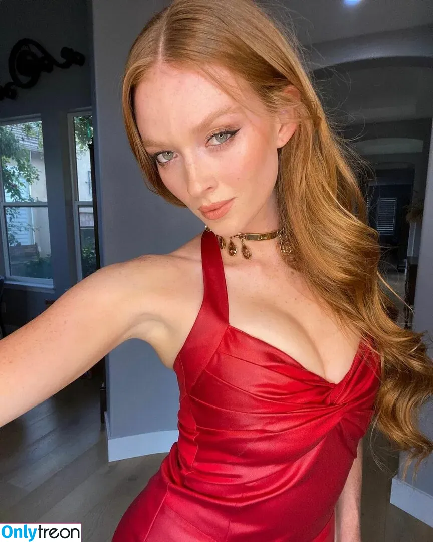 Larsen Thompson nude photo #0171 (larsenthompson)