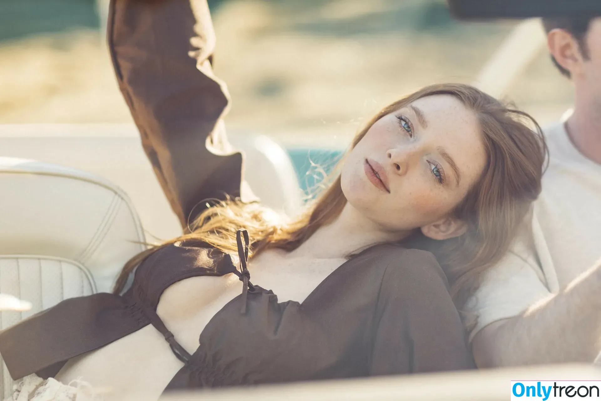 Larsen Thompson nude photo #0280 (larsenthompson)