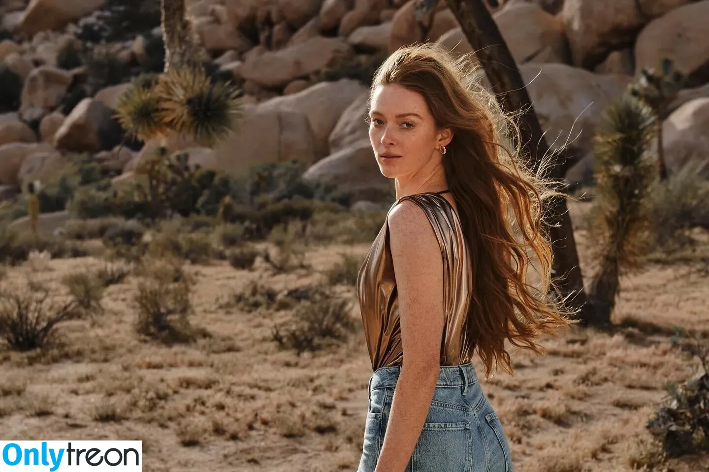 Larsen Thompson nude photo #0340 (larsenthompson)