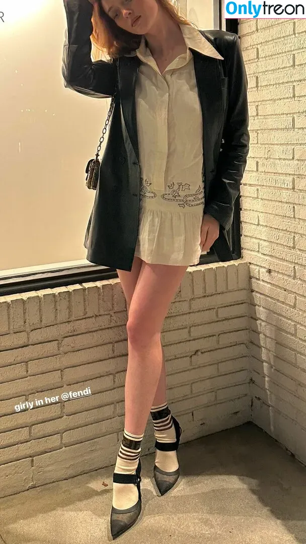 Larsen Thompson nude photo #0428 (larsenthompson)