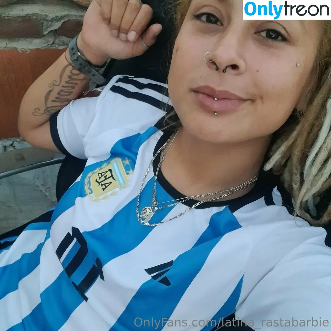 latina_rastabarbie nude photo #0028 (rastabarbieflow)
