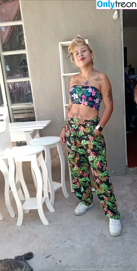 latina_rastabarbie nude photo #0032 (rastabarbieflow)