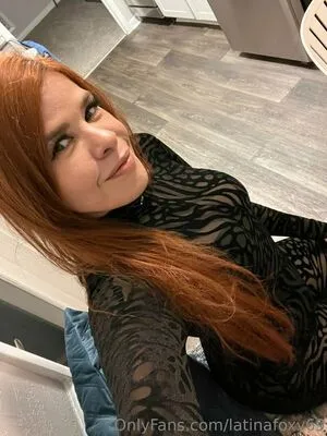 latinafoxy69 / fnaffoxy69 nude photo #0014