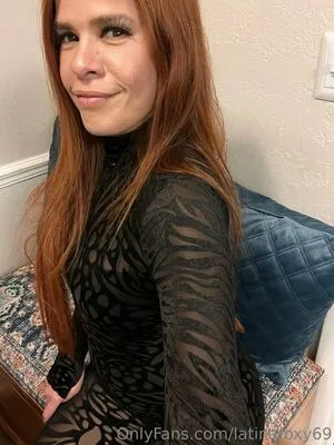 latinafoxy69 / fnaffoxy69 nude photo #0015